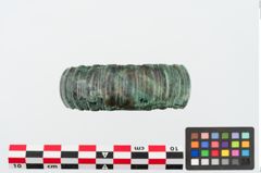 Foto von Bronzemelonenarmreif (NHMW-PRAE-024846)